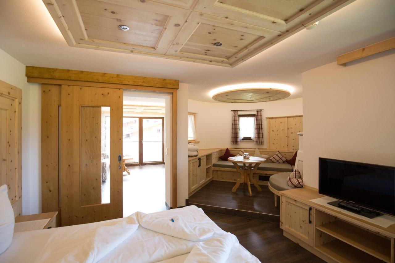 Landhaus Schnoeller Tannheim Esterno foto