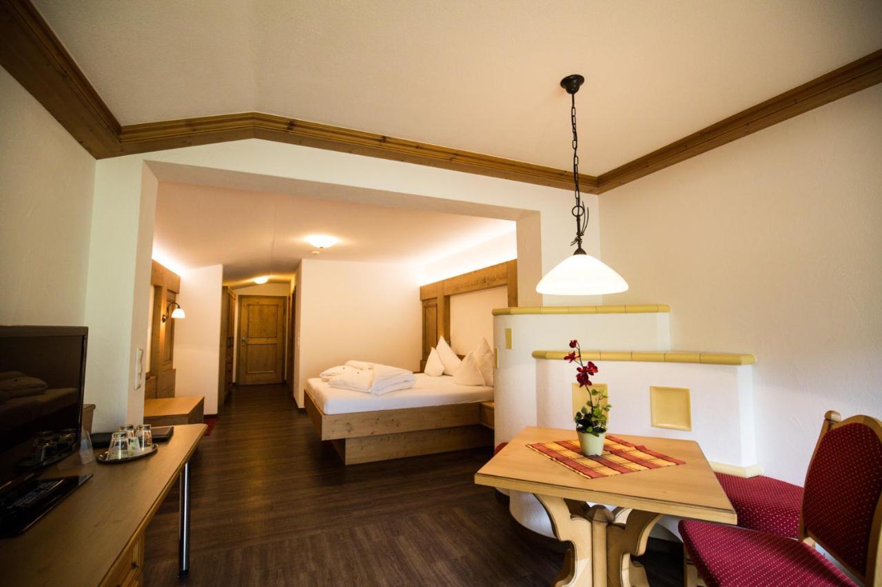 Landhaus Schnoeller Tannheim Esterno foto